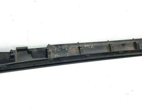 VOLVO XC60 1 generation (2008-2017) Right Side Plastic Sideskirt Cover 31294849 24729251