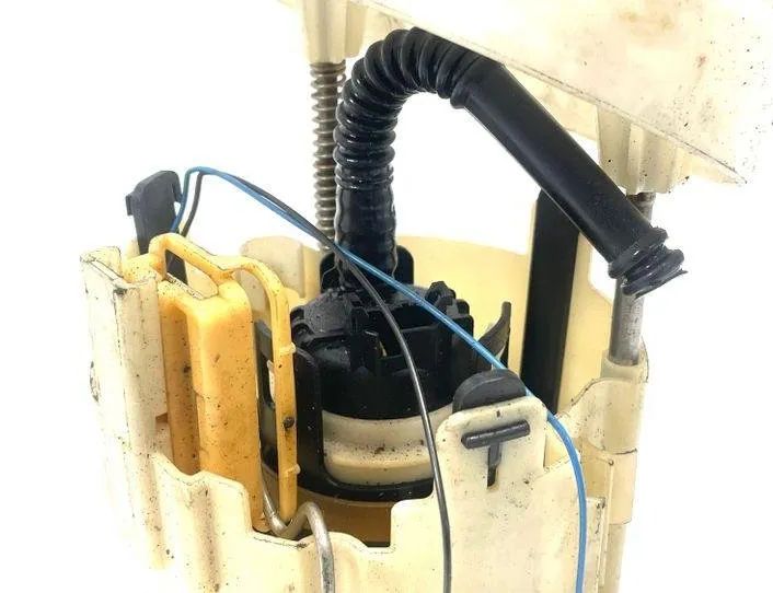 MERCEDES-BENZ CLS-Class C219 (2004-2010) Топливный насос 0580204004,A2114705994,966152 24730016