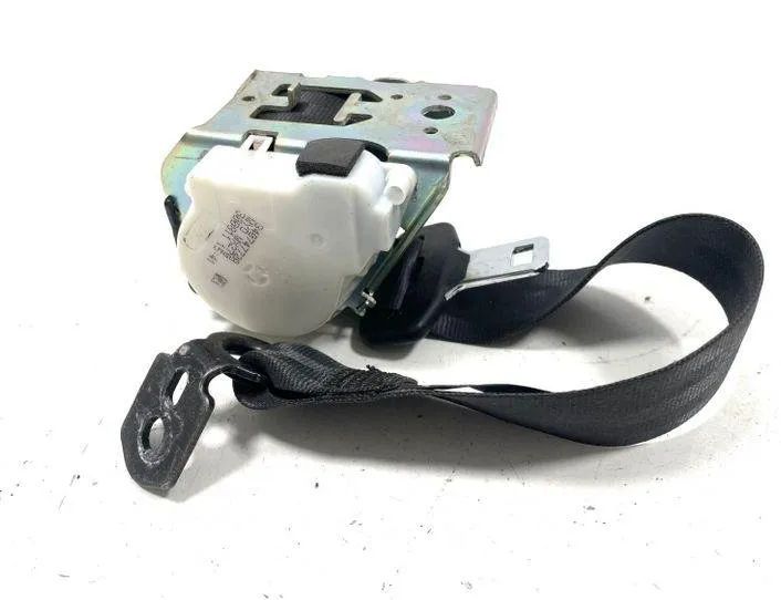 FORD Focus 3 generation (2011-2020) Rear Right Seatbelt BM51611B68AC3JA6,TRW34068894,34074772A 24730281