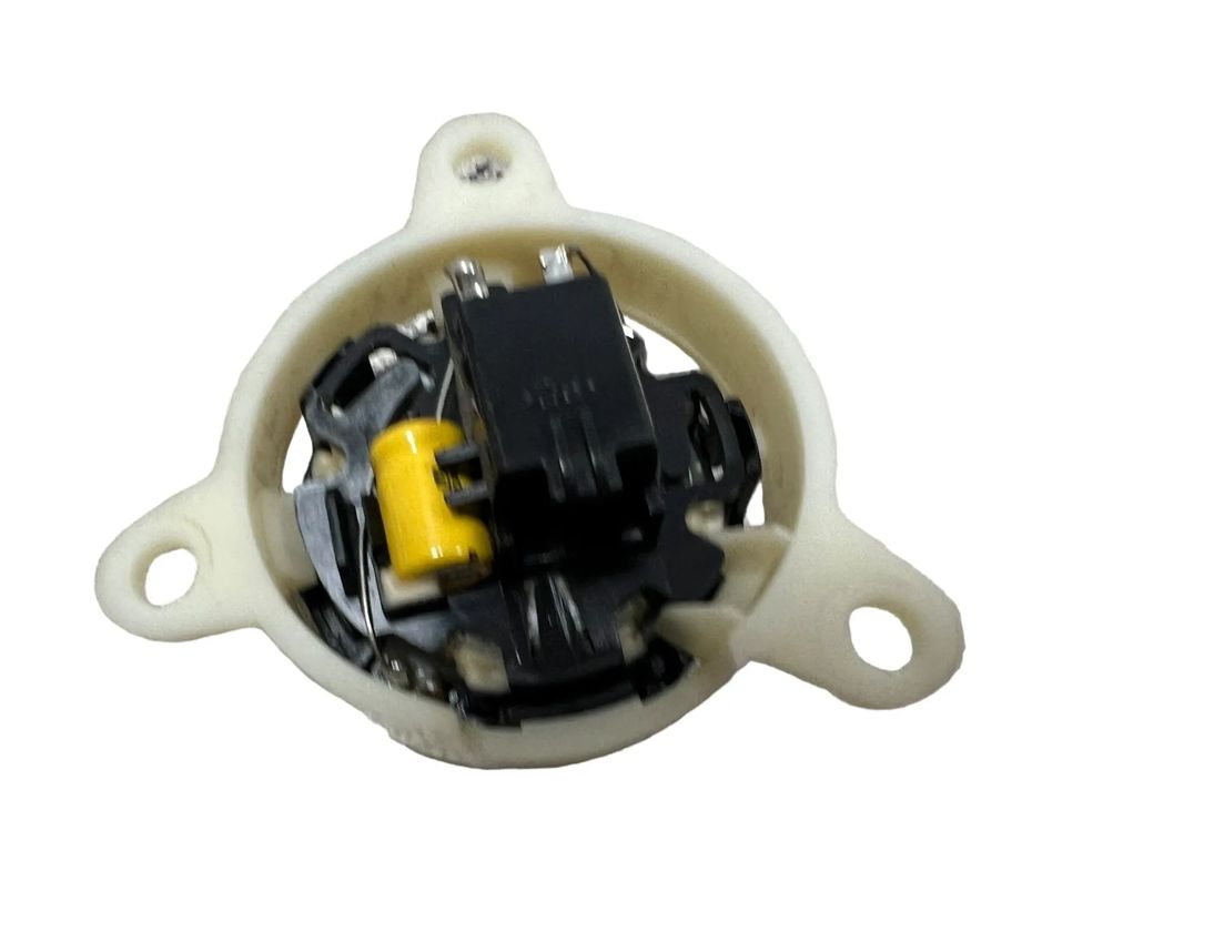 JAGUAR XF 1 generation (2011-2016) Задняя правая колонка в двери 8X2318808CB,904175471006,EN3VB001005 25968804