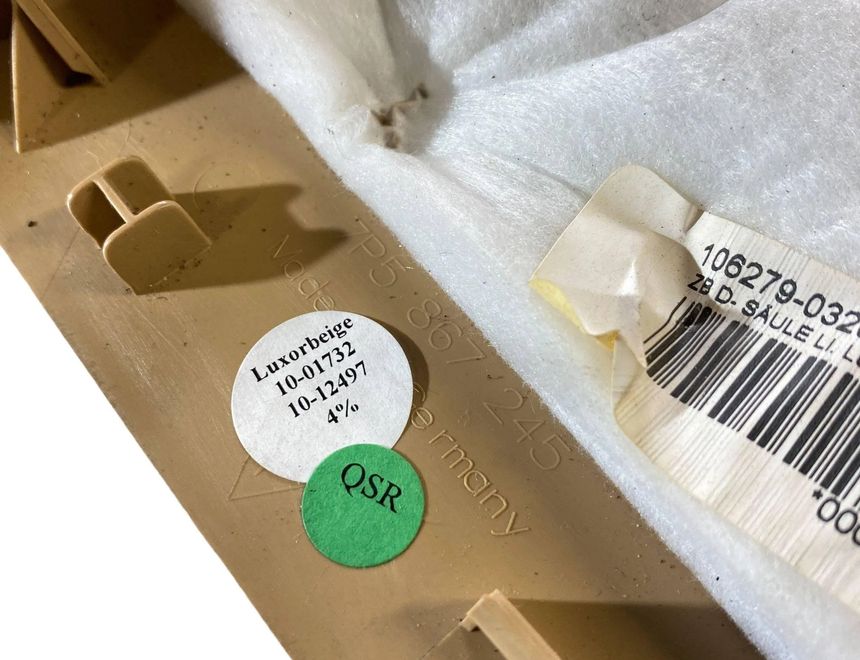 PORSCHE Cayenne 958 (2010-2018) Right Side Pillar Trim 7P5867245 28647658