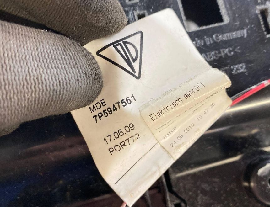 PORSCHE Cayenne 958 (2010-2018) Glove Box 7P5863301 28652646