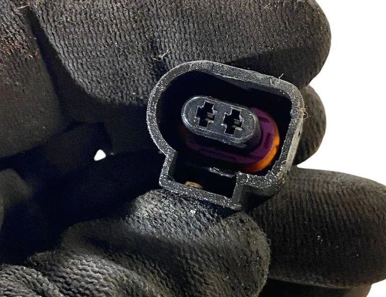 PORSCHE Cayenne 958 (2010-2018) Супорт тормозов передний левый 7P5615105BK 31101850