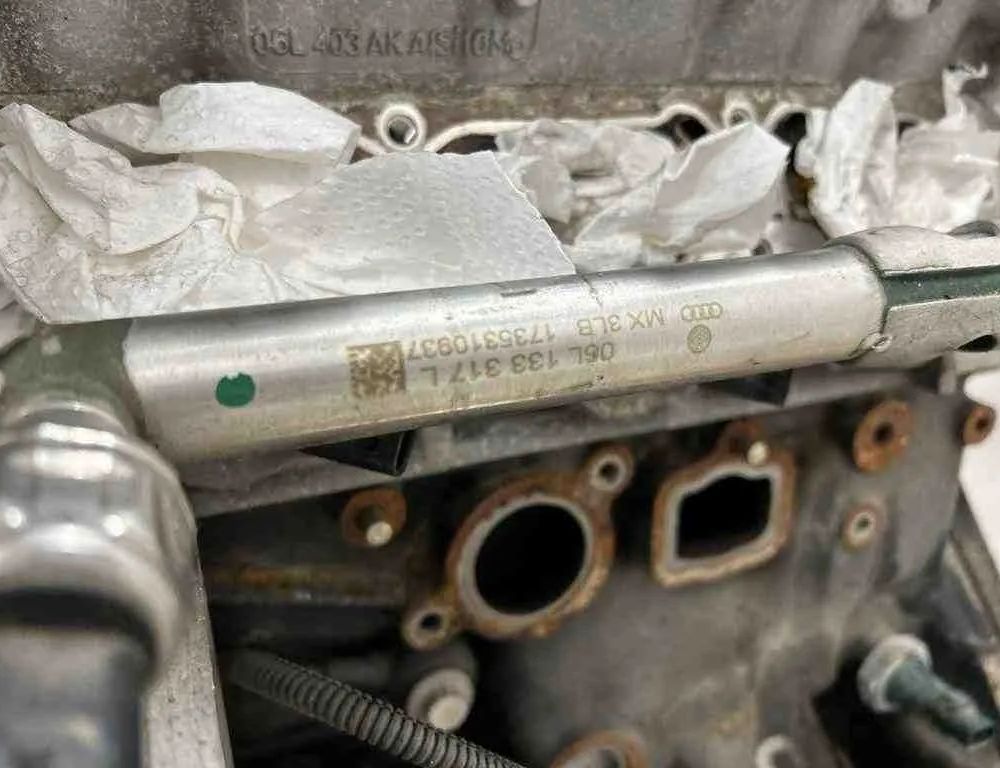 VOLKSWAGEN Tiguan 2 generation (2016-2024) Dzinējs DGU,06K117021K,DGU049312,06K103023N,06L133317L 32413062