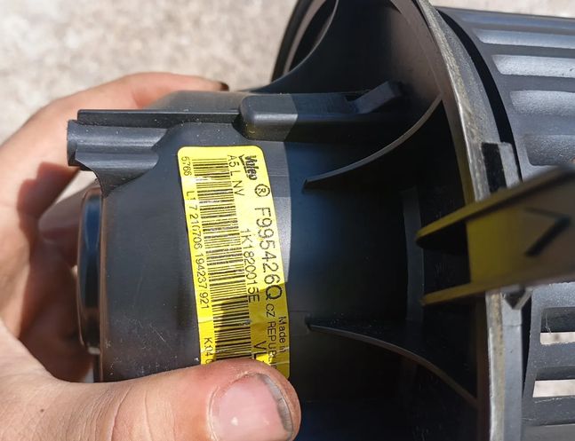 AUDI A3 8P (2003-2013) Нагревательный вентиляторный моторчик салона 1k1820015e 25829092