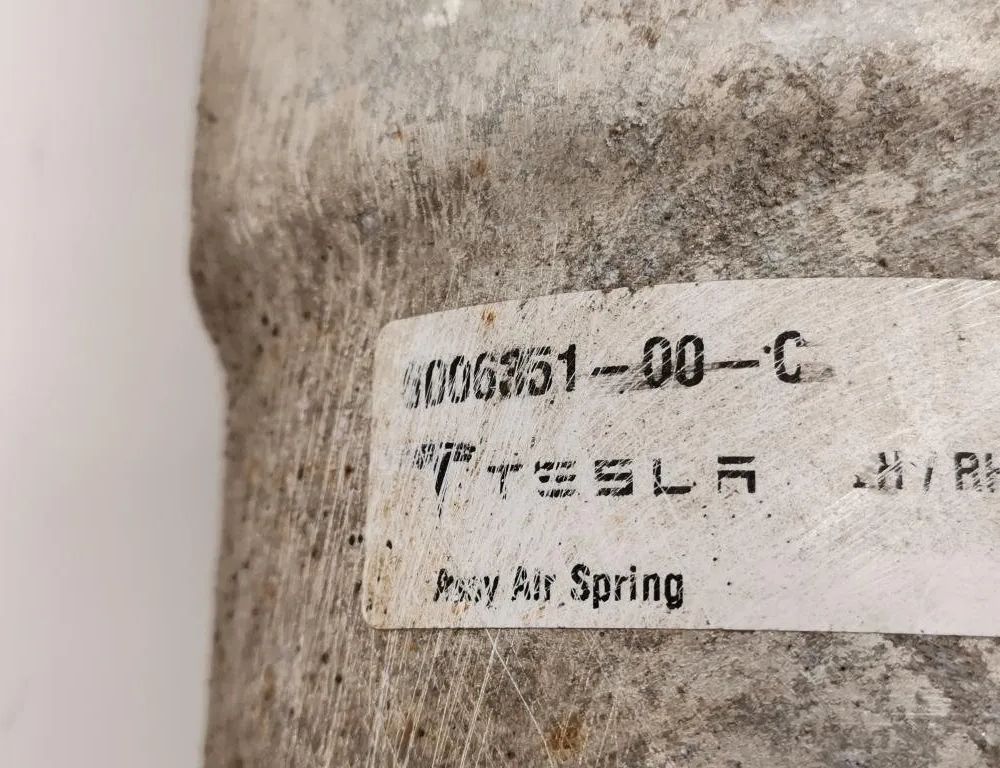 TESLA Model S 1 generation (2012-2024) Priekšējais labais amortizators 6006351-00-C 21240322