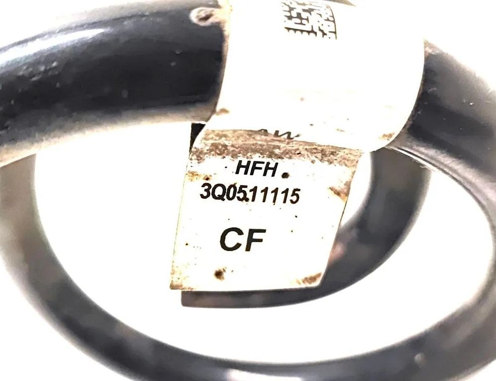 VOLKSWAGEN Arteon 1 generation (2017-2024) Пружина амортизатора задняя левая 3Q0511115 27344395