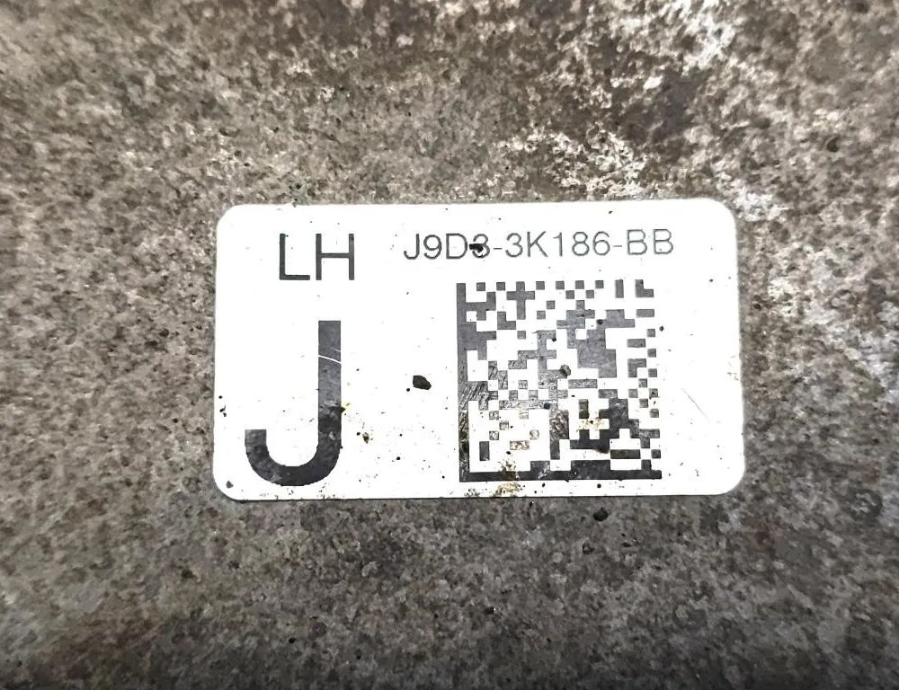 JAGUAR I-Pace 1 generation (2018-2023) Ступица передняя левая J9D33K186BB 28967190