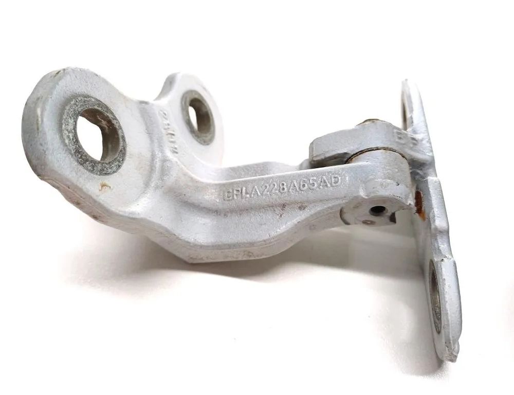LAND ROVER Range Rover Velar 1 generation (2017-2024) Front left Door Hinge CPLA-228A65-AD 29790287