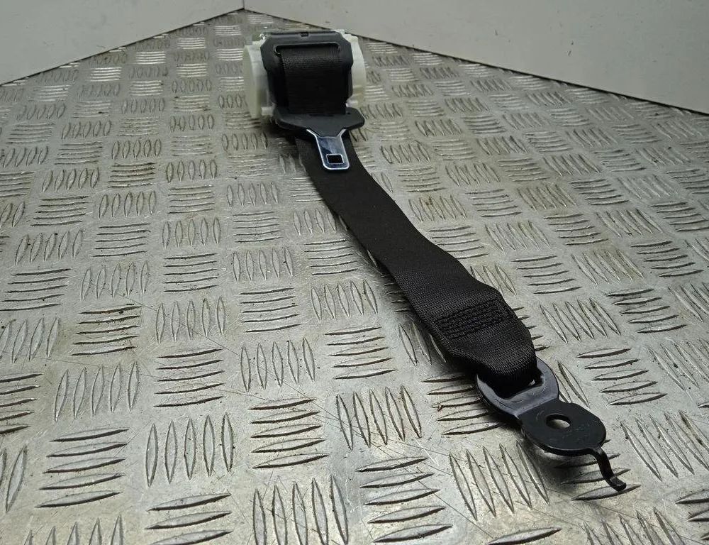 BMW 5 Series F10/F11 (2009-2017) Aizmugurējā labā drošības josta 33061254B 31123375