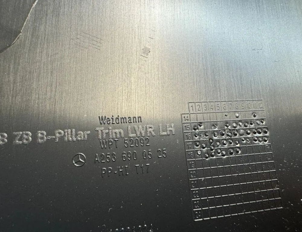 MERCEDES-BENZ GLC X253 (2015-2024) Left Side B Pillar Trim A2536900525 31124226