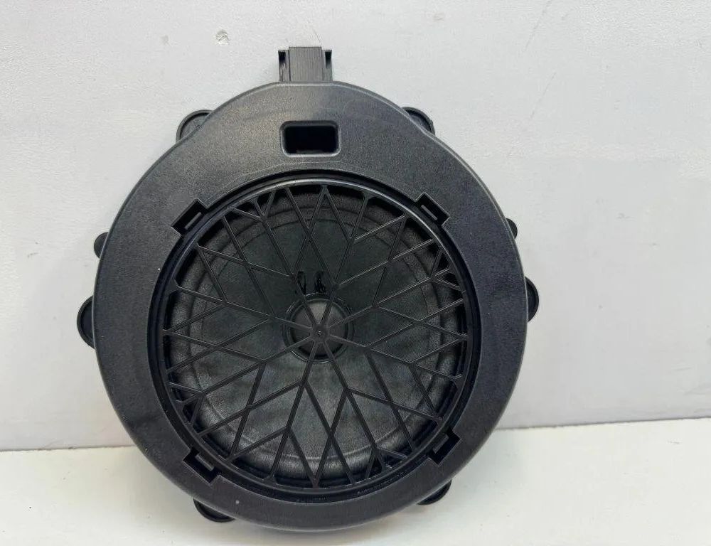 PORSCHE Macan 1 generation (2013-2023) Aizmugurējo labo durvju skaļrunis 97064565102 31125859