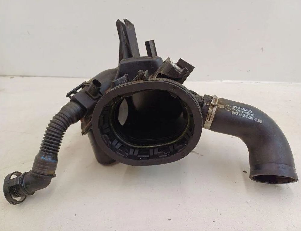 MERCEDES-BENZ E-Class W213/S213/C238/A238 (2016-2024) Gaisa ieplūdes caurule A6540901242 31127696