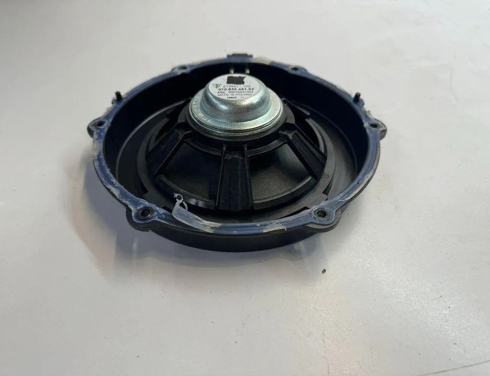 PORSCHE Macan 1 generation (2013-2023) Aizmugurējo labo durvju skaļrunis 97064565102 31131591