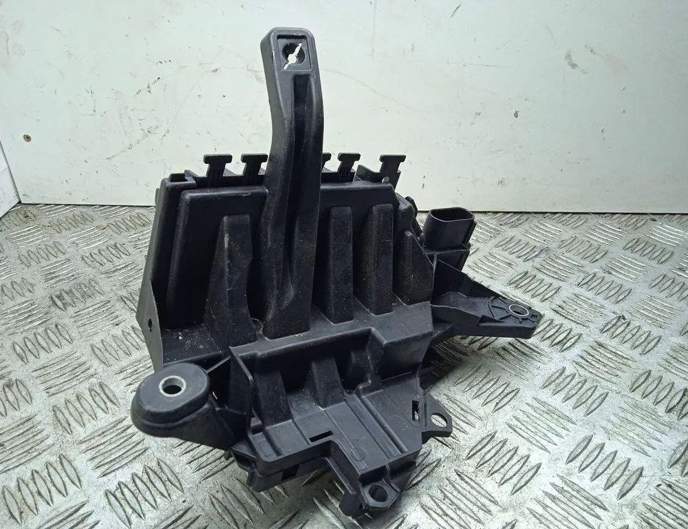 MERCEDES-BENZ C-Class W205/S205/C205 (2014-2023) Power Distribution Box A2055407011 31138891