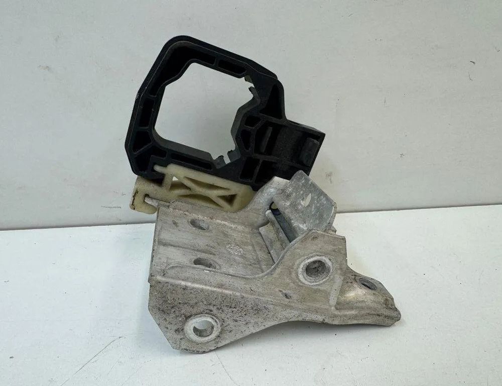 BMW M6 F06/F12/F13 (2012-2018) Radiator Holder 7575248,7186514 31149613