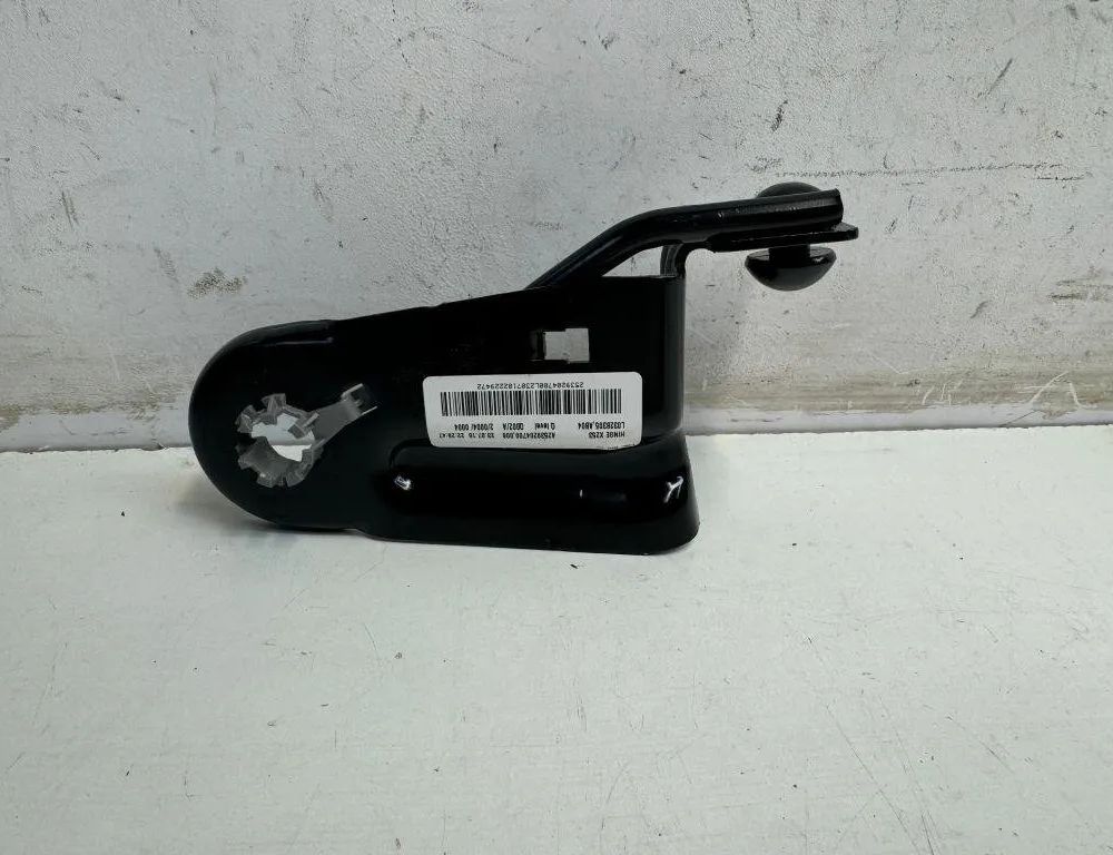 MERCEDES-BENZ GLC X253 (2015-2024) Другие внутренние детали A2539204700 31156101