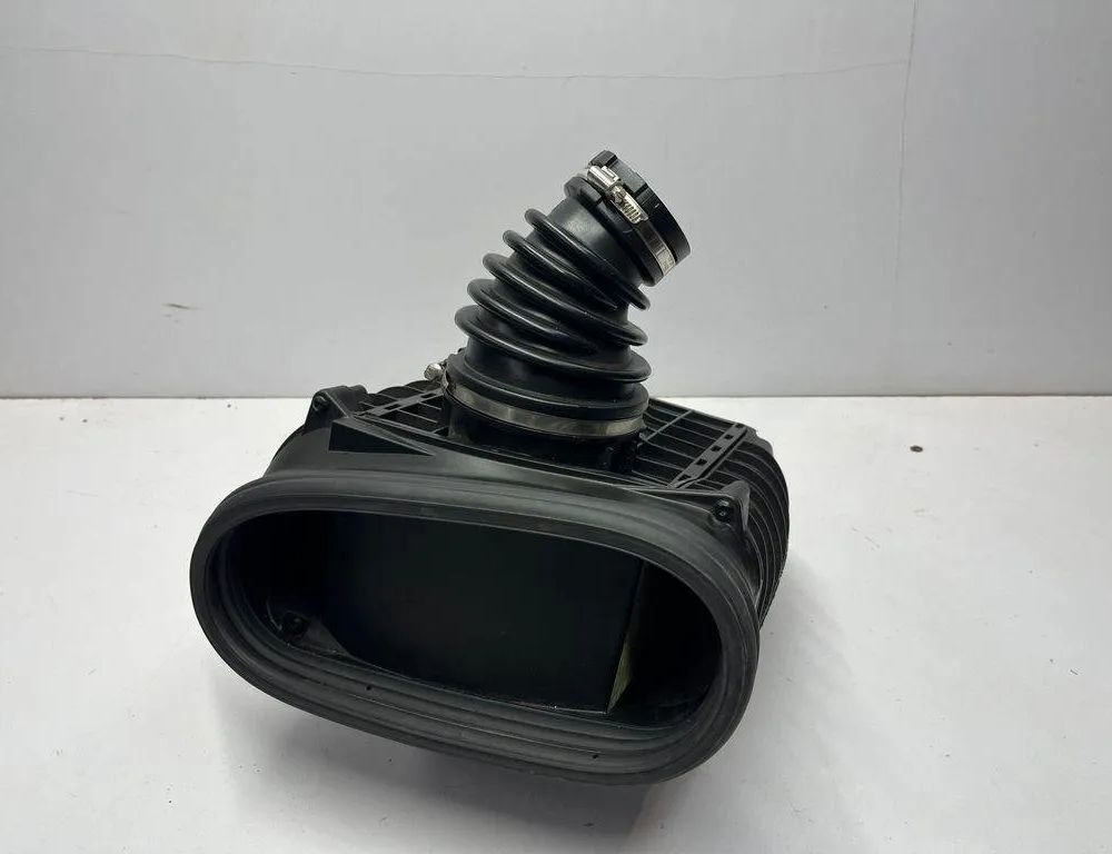 PORSCHE Macan 1 generation (2013-2023) Gaisa filtru kaste 95B129607 31157555