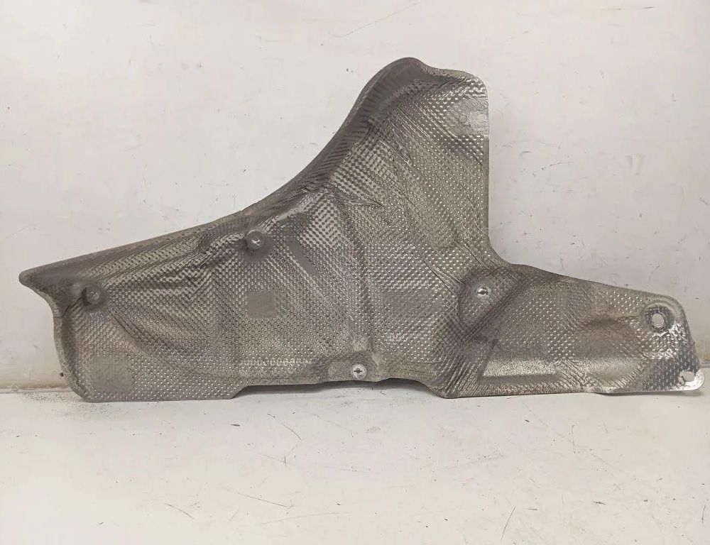 PEUGEOT 2008 2 generation (2019-2023) Heat Protection 9817083080 31162571