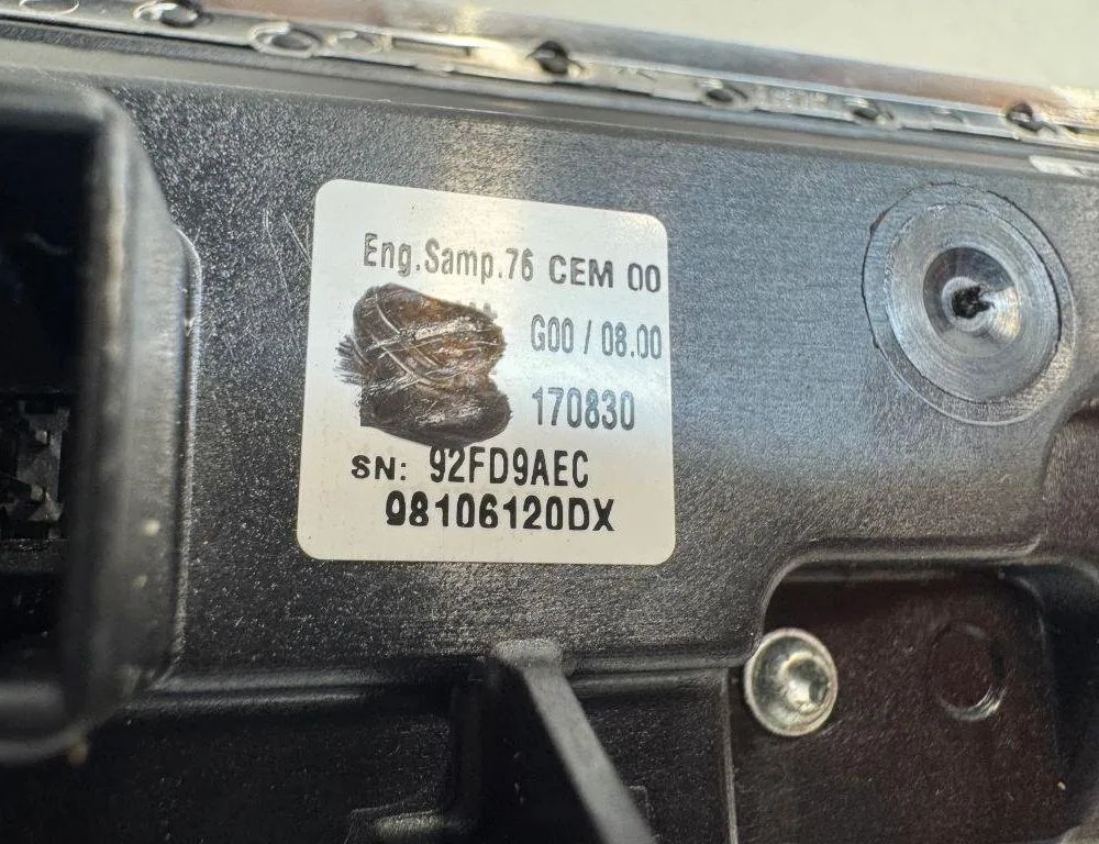 PEUGEOT 2008 2 generation (2019-2023) Citau veidu vadības bloki 98106120DX 31163651