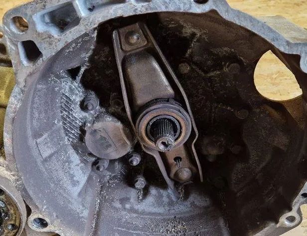 VOLKSWAGEN Golf 5 generation (2003-2009) Gearbox EBJ 31064757