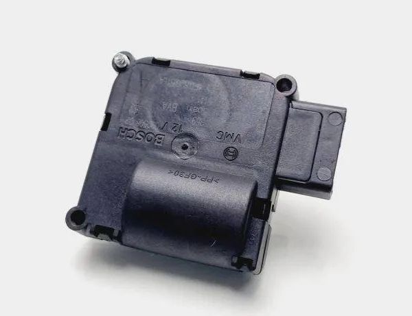 AUDI A6 C6/4F (2004-2011) Salona sildītāja vadības vārsti 4F0820511A 31068149