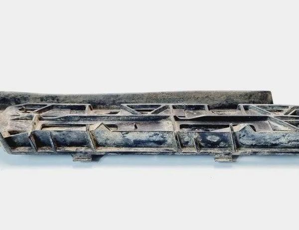 VOLKSWAGEN Caddy 3 generation (2004-2015) Priekšējā labā bufera stiprinājums 1T0807936 31074715