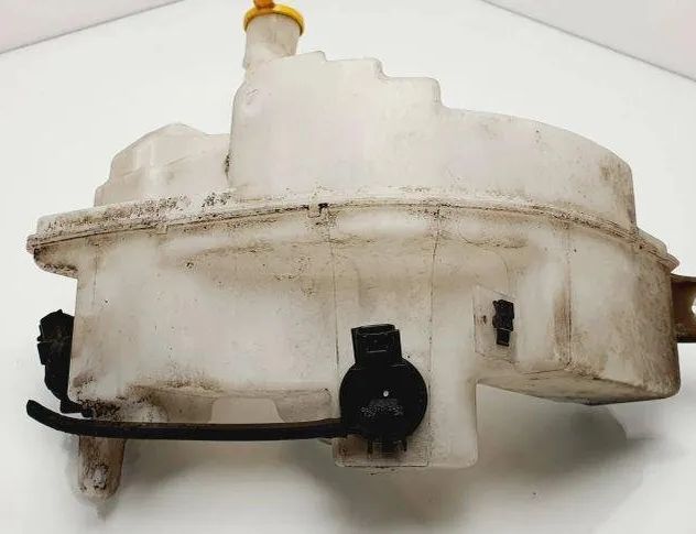 MAZDA 3 BK (2003-2009) Logu mazgāšanas tvertne 860142721 31078711