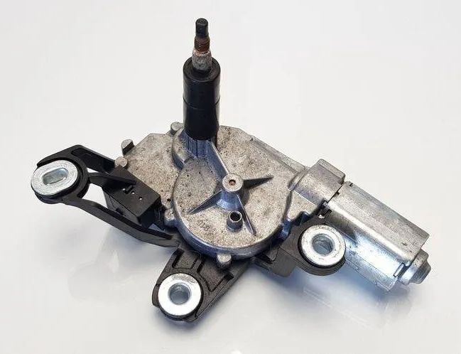 VOLKSWAGEN Caddy 3 generation (2004-2015) Моторчик заднего стеклоочистителя 1T0955711C 31080313