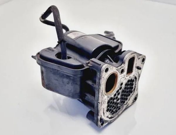 OPEL Zafira C (2012-2016) Охладитель Eгр 55577443 31082316