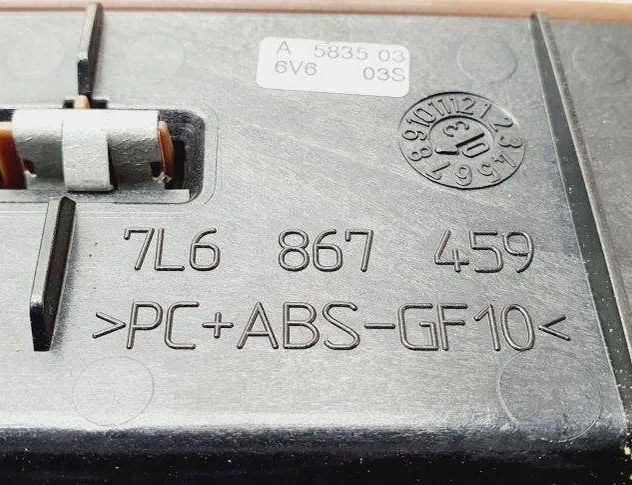 VOLKSWAGEN Touareg 1 generation (2002-2010) Kreisais aizmugurējais iekšējais atvēršanas rokturis 7L6867459 31082594