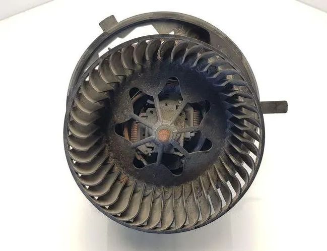 VOLKSWAGEN Golf 5 generation (2003-2009) Печка салона 35987694CD 31085540