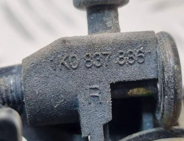 VOLKSWAGEN Jetta 3 generation (1992-1998) Left Side Sliding Door Exterior Handle 1K0837886A,1K0837886 31096794