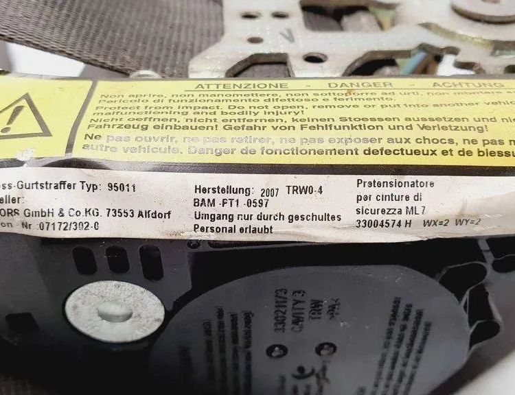 IVECO Daily 3 generation (1999-2006) Front Right Seatbelt 07172302,33004574H 31101913