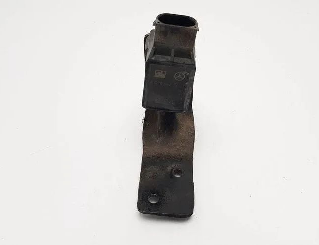 MERCEDES-BENZ M-Class W163 (1997-2005) Priekšējais labais līmeņa sensors A0105427717 31104724