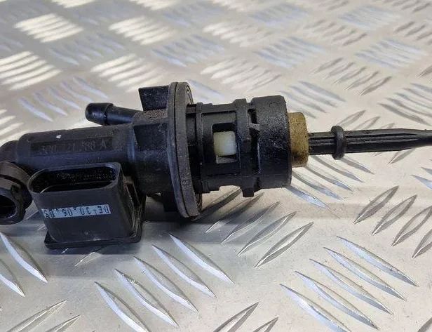 VOLKSWAGEN Passat B6 (2005-2010) Цилиндр сцепления 3C0721388A 31110491