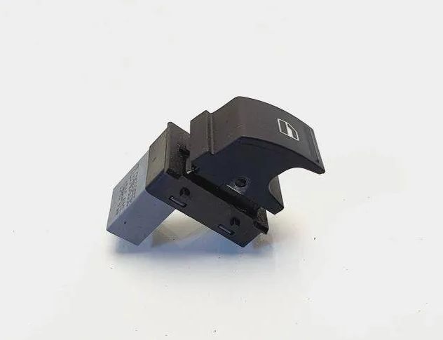 VOLKSWAGEN Passat B7 (2010-2015) Кнопка стеклоподъемника задней правой двери 7L6959855B 31113363