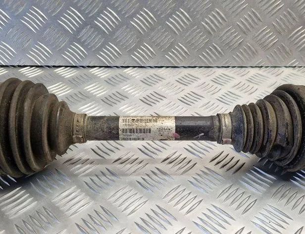 VOLVO V70 3 generation (2007-2020) Priekšējā kreisā pusass 6G9N3B437CD 31113451