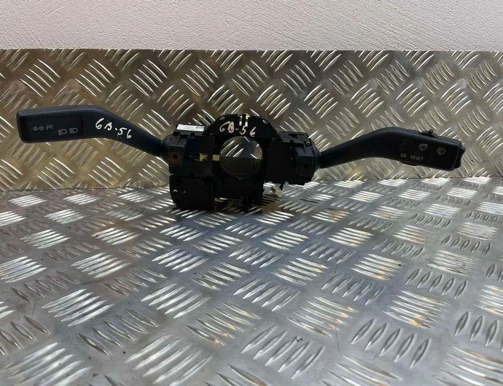 VOLKSWAGEN Passat B7 (2010-2015) Indicator Wiper Stalk Switch 3C5953513C 31811289