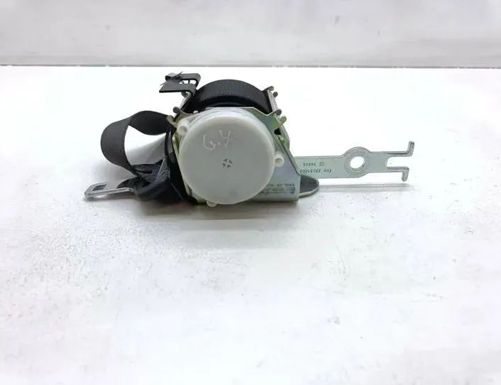 BMW 7 Series F01/F02 (2008-2015) Rear Left Seatbelt 9163237 25053268