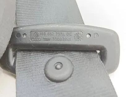 VOLKSWAGEN Passat B7 (2010-2015) Ремень безопасности задний правый 3C9857806,193857737A,193857737 25054175