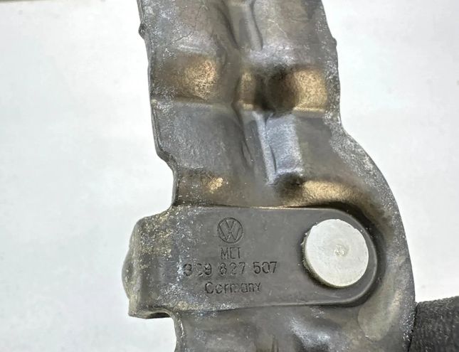 VOLKSWAGEN Passat B7 (2010-2015) Bagāžas nodalījuma bagāžnieka fiksators 3C9827507 26116299