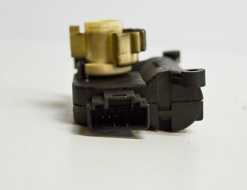 VOLKSWAGEN Golf 5 generation (2003-2009) Interior Heater Flap Motor Actuator 1K0907511D 10625770