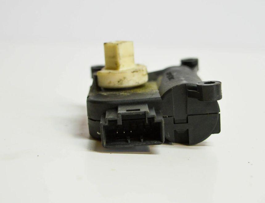 VOLKSWAGEN Golf 5 generation (2003-2009) Interior Heater Flap Motor Actuator 1K1907511G 10625772