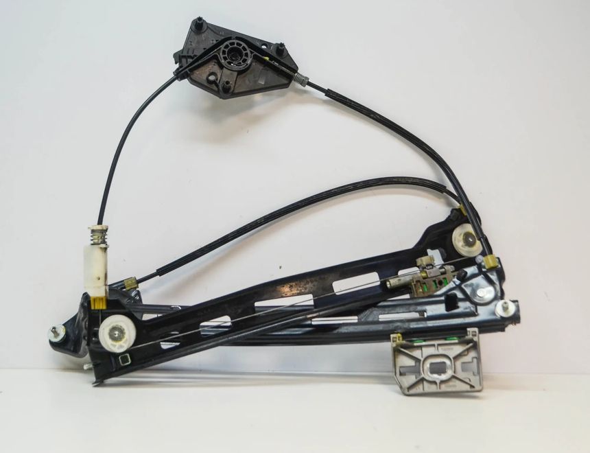 VOLKSWAGEN Passat CC 1 generation (2008-2017) Priekšējo labo durvju logu pacēlājs 3C8837462J 10646635