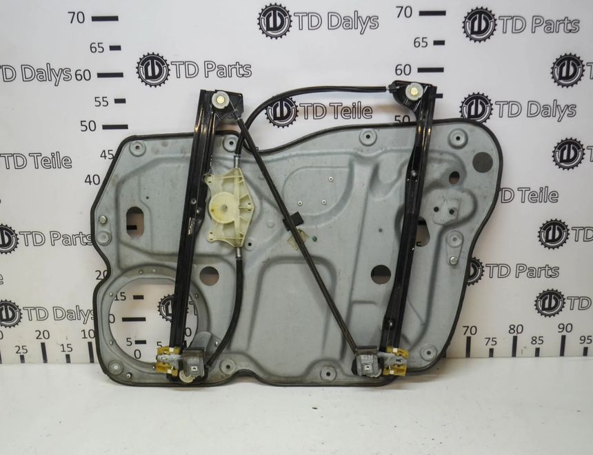 VOLKSWAGEN Caddy 3 generation (2004-2015) Priekšējo kreiso durvju logu pacēlājs 1T0837755M 11605979