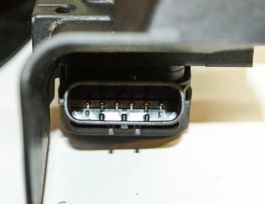 VOLKSWAGEN Tiguan 1 generation (2007-2017) Throttle Pedal 1K1723503M 13927628