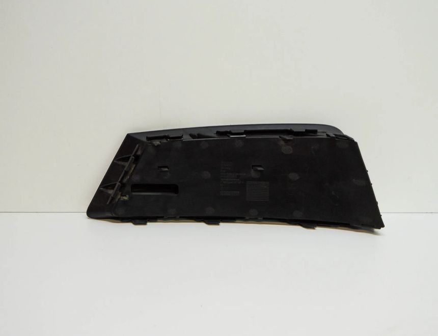 AUDI A4 B9/8W (2015-2024) Front Right Grill 8W0807682R 15064458