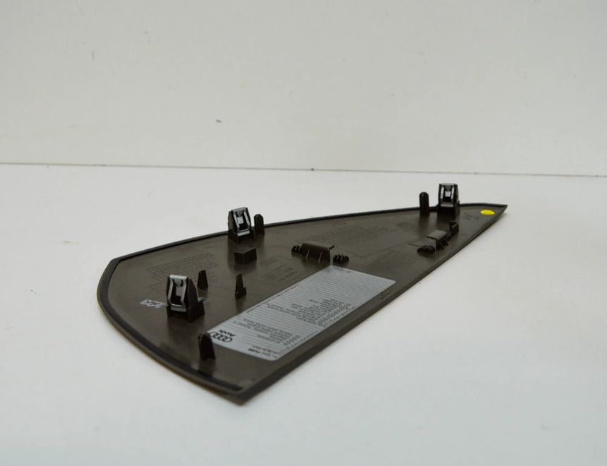 AUDI Q5 8R (2008-2017)  Боковая панель 8R0857086B 15291593