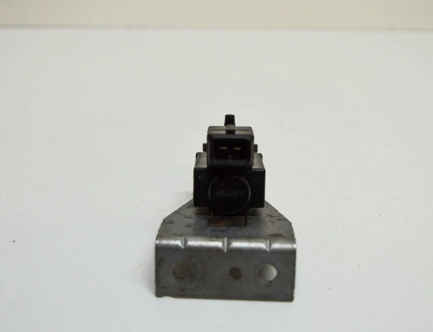 BMW X5 F15 (2013-2018) Solenoīda vārsts 702318 15481206